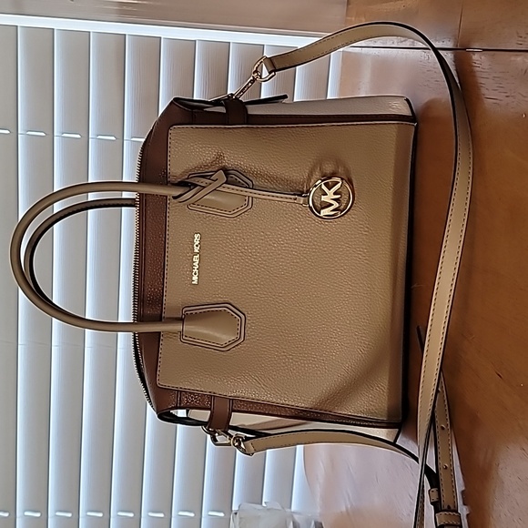 Michael Kors Cream and Brown Satchel - Picture 1 of 12